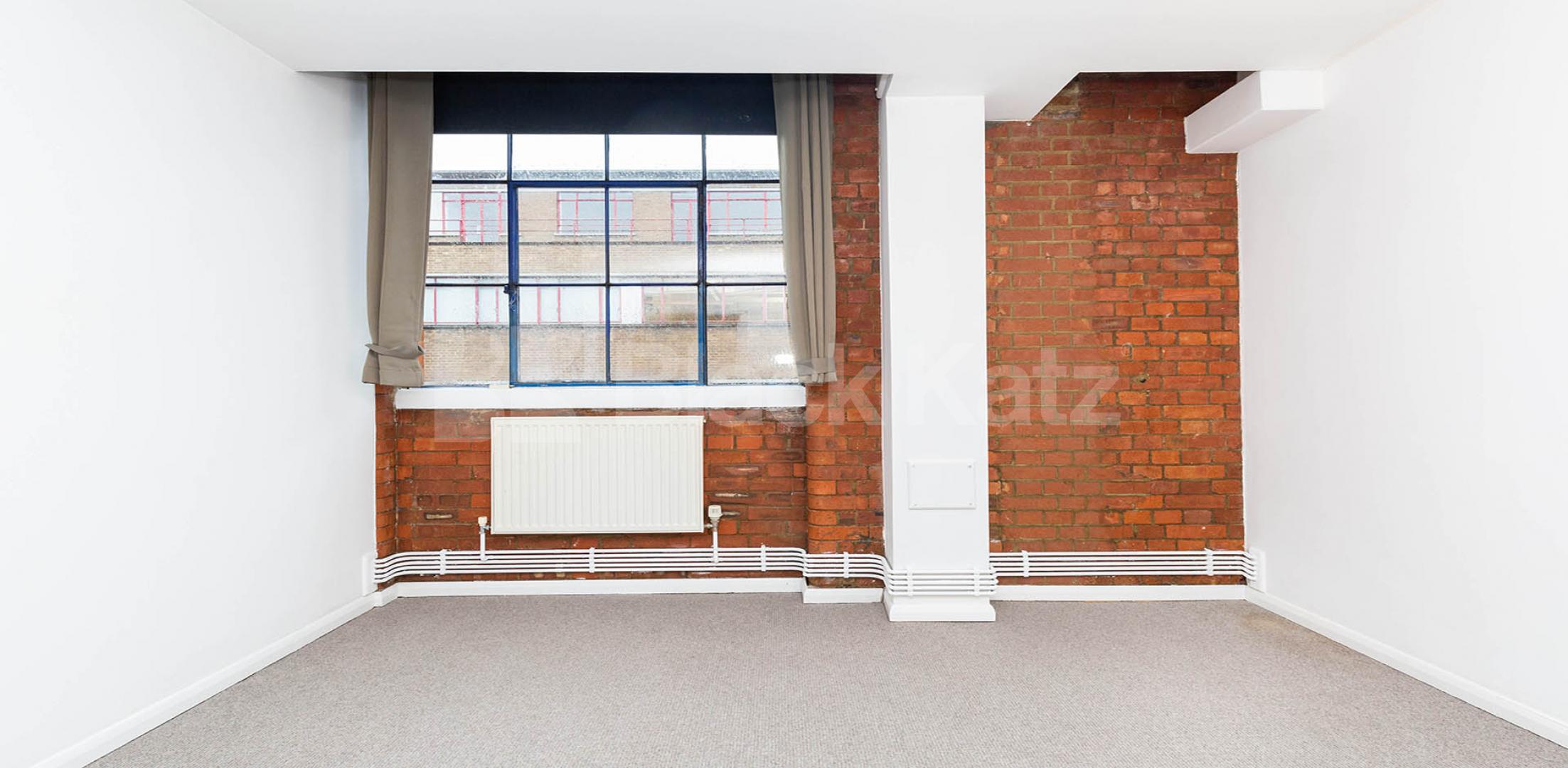 			2 Bedroom, 1 bath, 1 reception Apartment			 Dove Road, ISLINGTON/CANONBURY